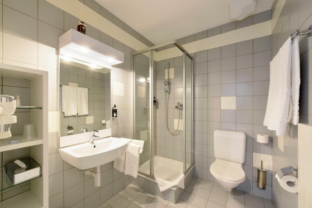 Hotel Des Mosaiques Orbe Экстерьер фото