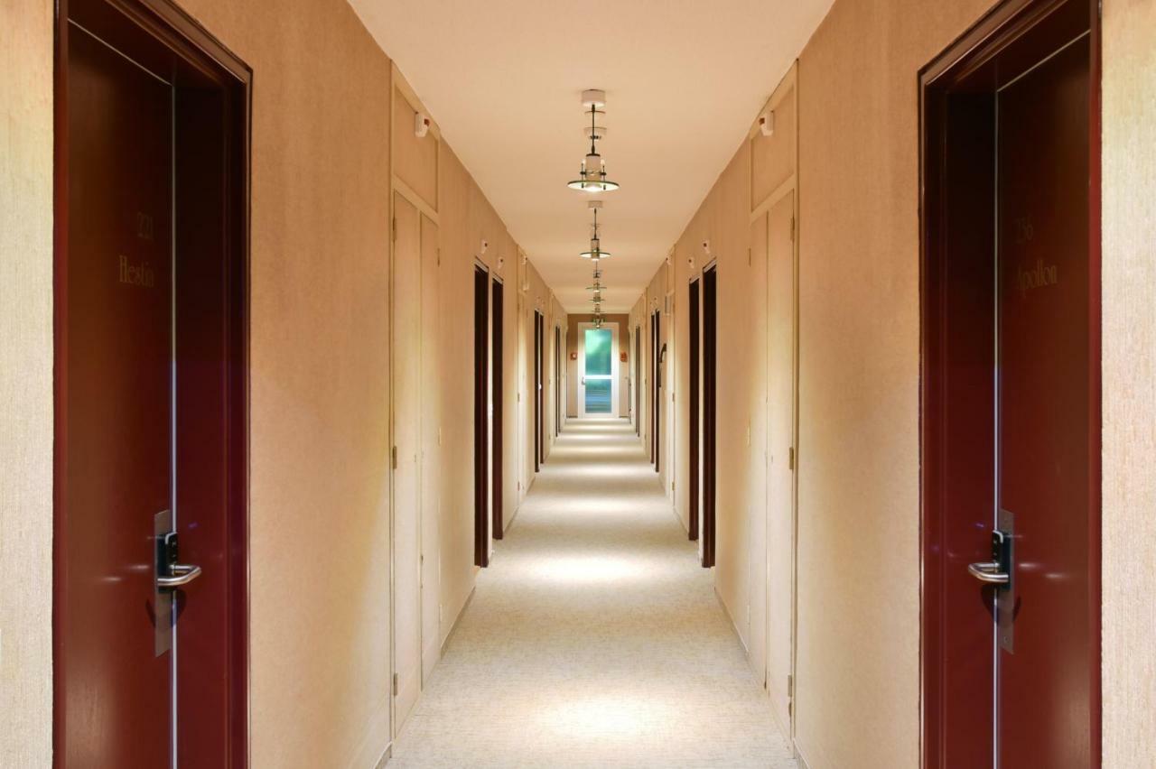 Hotel Des Mosaiques Orbe Экстерьер фото